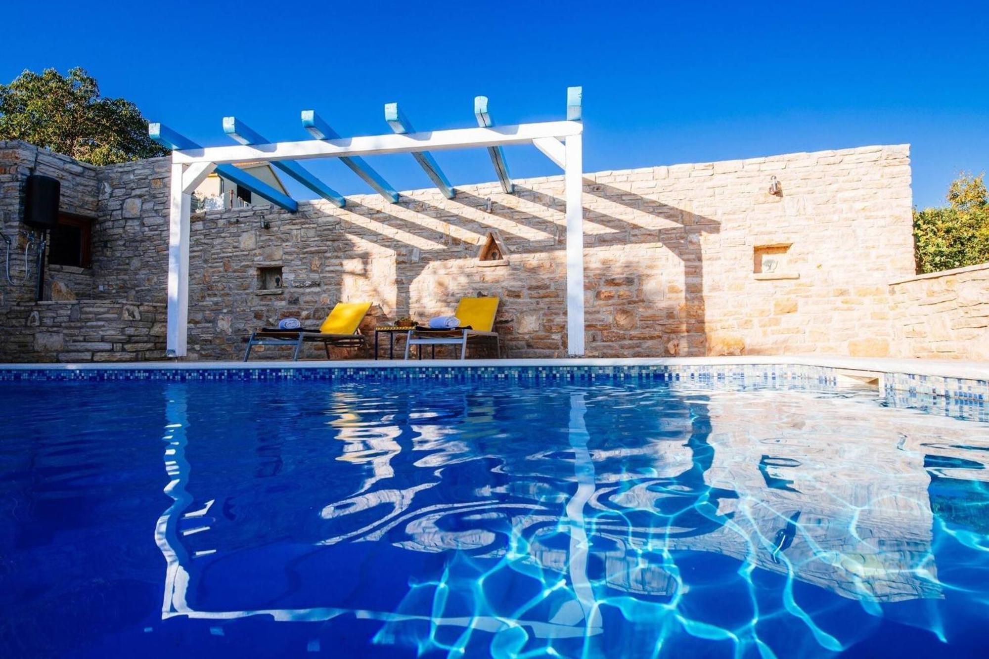 My Dalmatia - Holiday Home Korlat With Private Pool 本科瓦茨 外观 照片